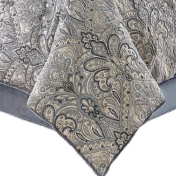 J Queen New York Alexis Queen Comforter 3pc Set Discontinued - Picture 3 of 10